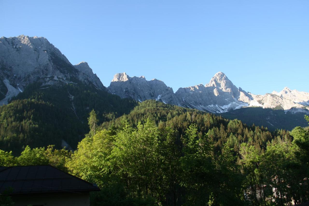 Готель Dolomiti House Cibiana Екстер'єр фото